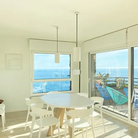 Apartment Magnificent At The Sea Front Of Tossa de Mar